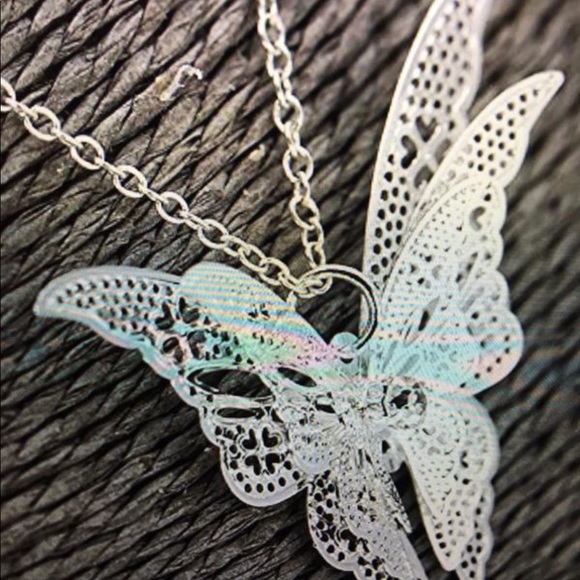 Silver Butterfly Necklace - Picture 4 of 4
